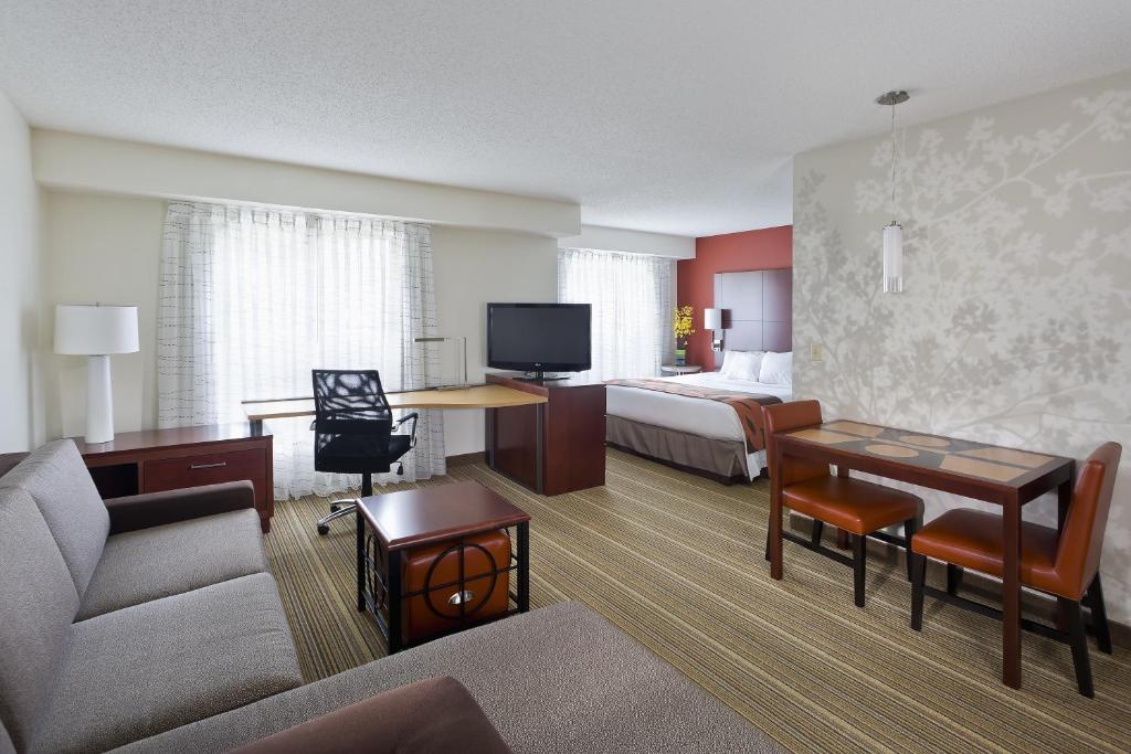 Room image 1